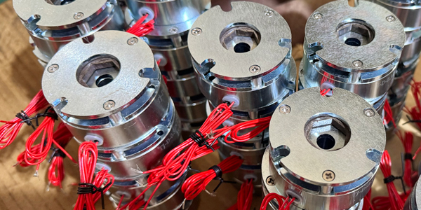 微型電機(jī)能用0.3KG失電制動器嗎? 微型電機(jī)能用0.3KG失電制動器嗎?