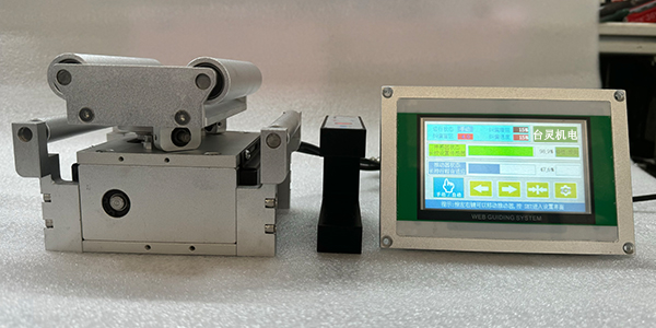 復(fù)卷糾偏機(jī) 復(fù)卷糾偏機(jī)