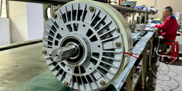 如何選擇高質量的印刷同收卷磁粉離合器定制廠家？